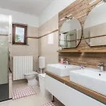 Prázdninový dům Gorgeous In With Sauna Marčelji